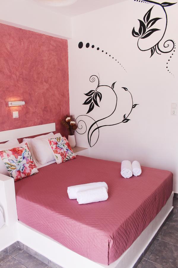 George'S Place Ios Zewnętrze zdjęcie